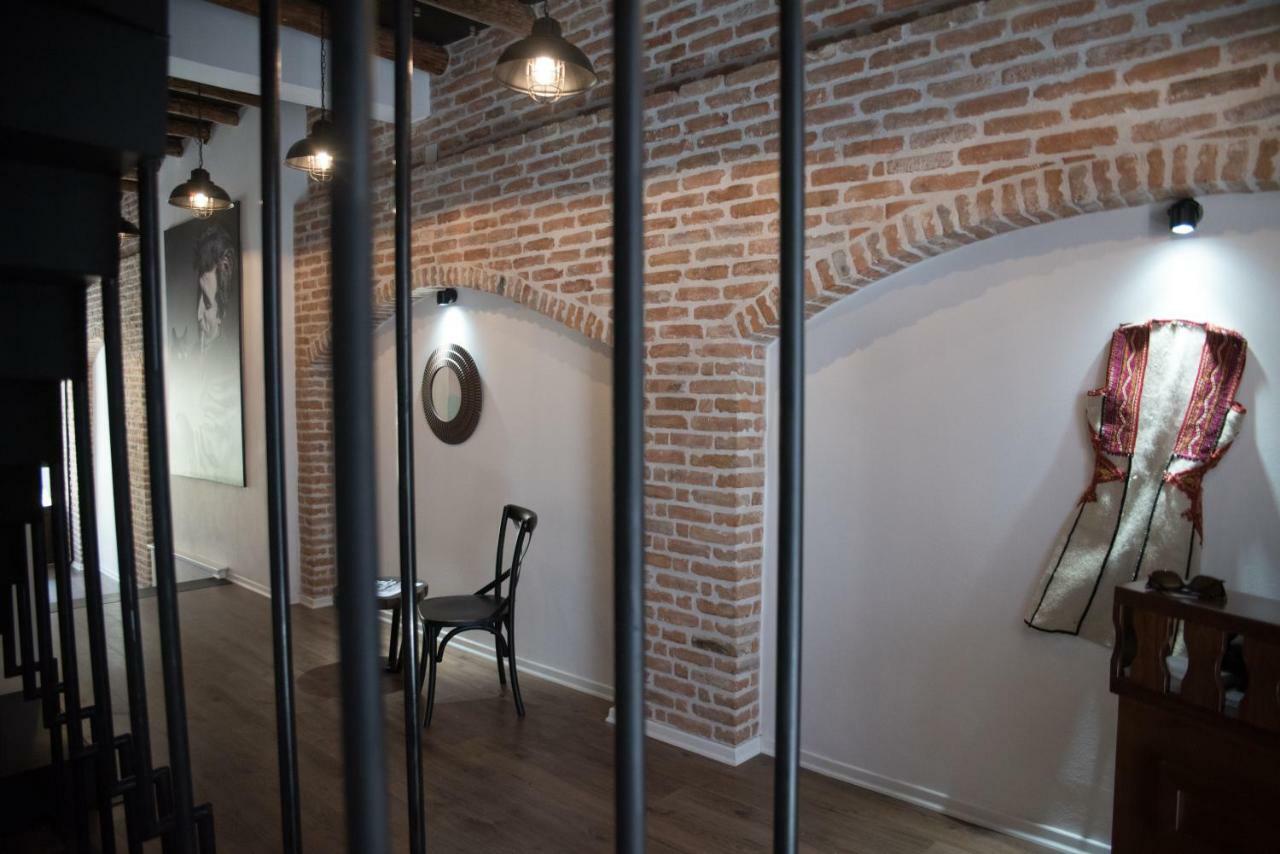Old Bazaar Rooms Korce Ngoại thất bức ảnh