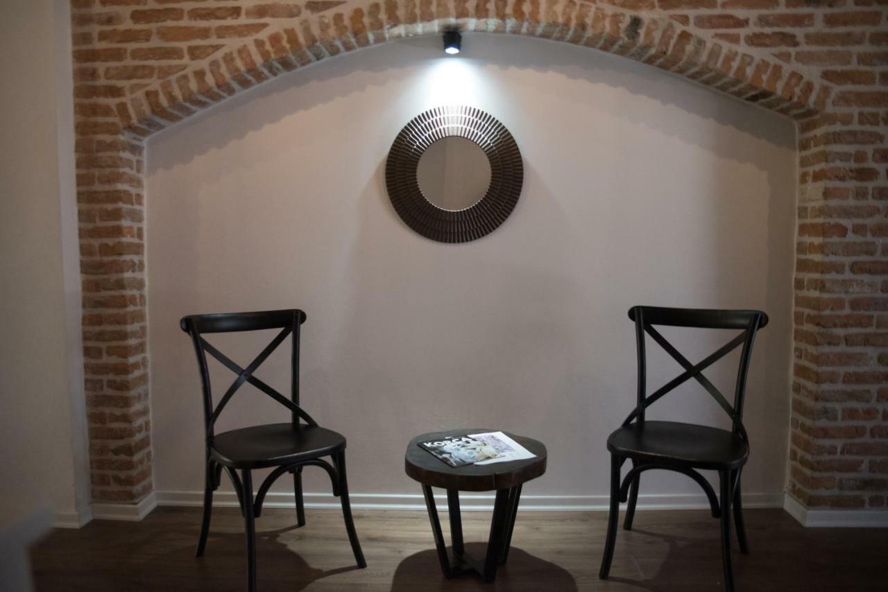Old Bazaar Rooms Korce Ngoại thất bức ảnh