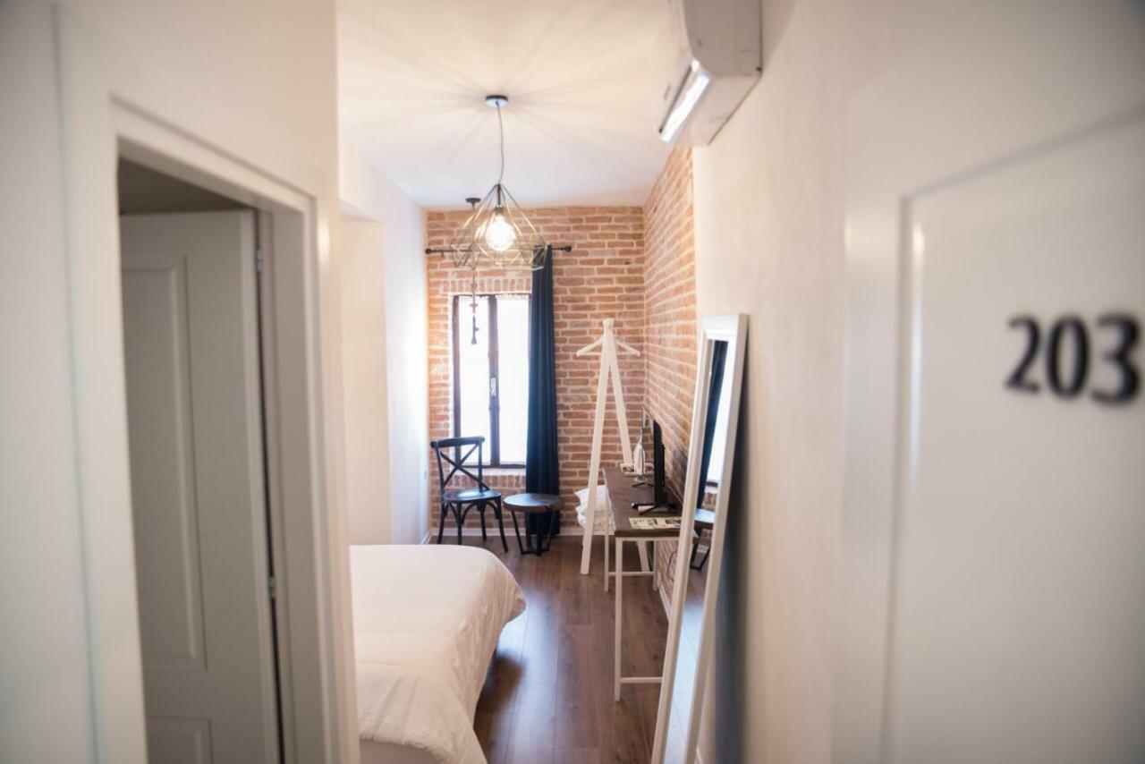 Old Bazaar Rooms Korce Ngoại thất bức ảnh